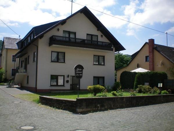 Mosel-Gaestehaus Kirch Ernst Quarto foto